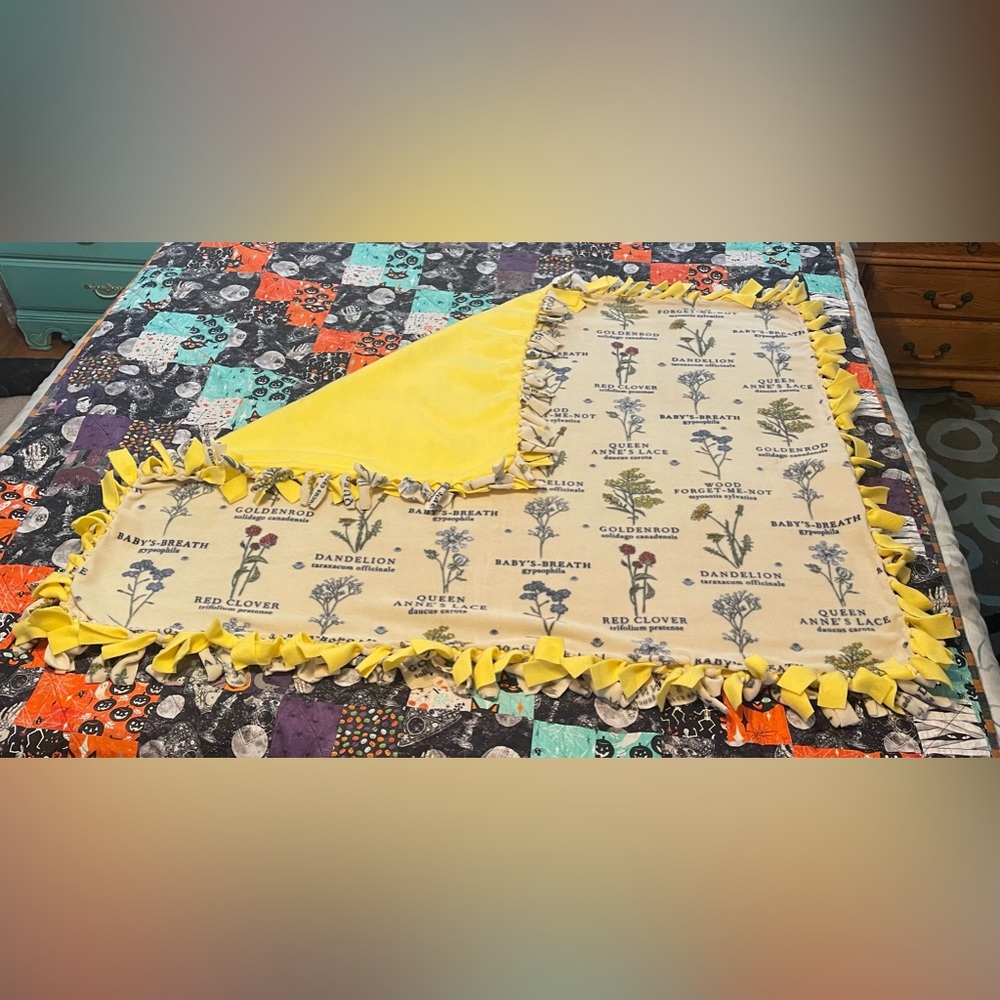 NEW Handmade Flowers W Their Names Fleece Blanket